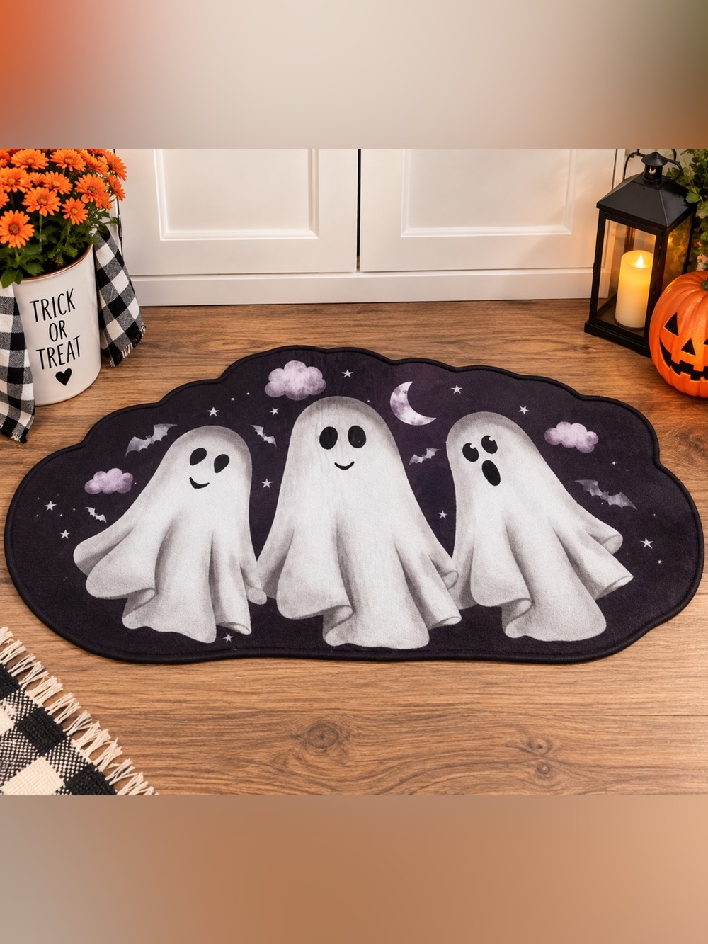 NWT! 👻 This adorable Halloween anti-fatigue floor mat features three friendly wh